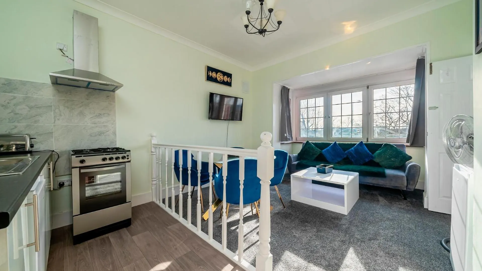 Apartment Uksas Stunning One Bedroom Flat Free Parking London